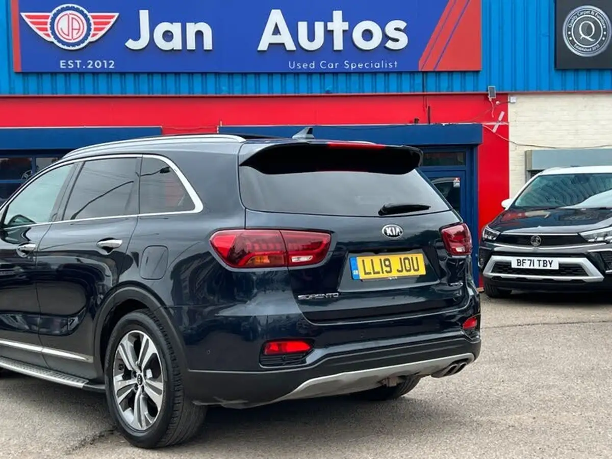 2019-kia-sorento-22-crdi-gt-line-s-big-33