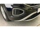 2024-volkswagen-t-roc-10-tsi-life-115ps-small-36