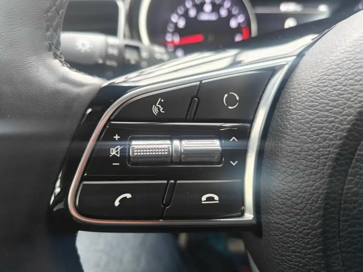 2020-kia-xceed-14-t-gdi-3-big-56