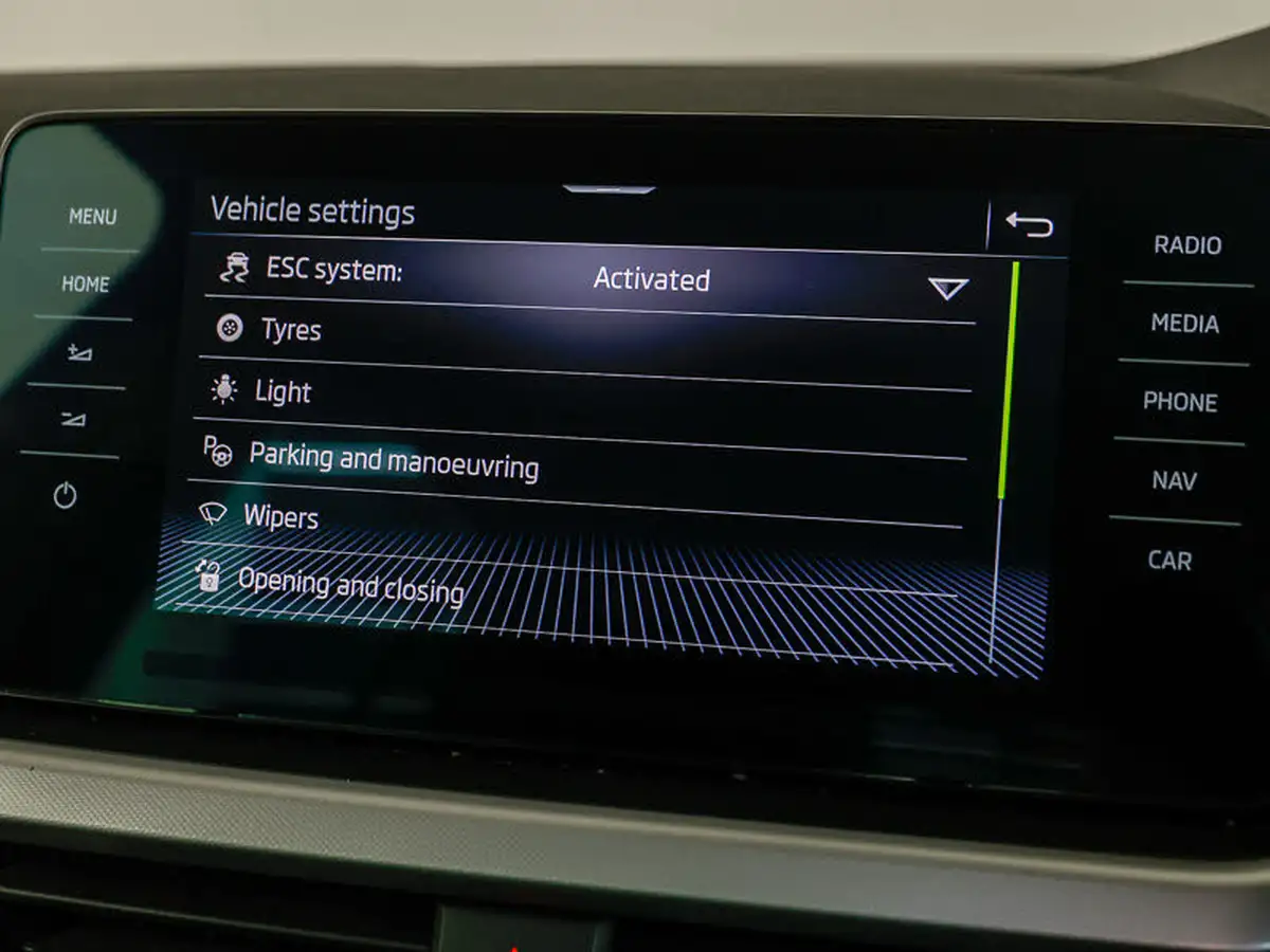 2023-skoda-kamiq-15-tsi-se-drive-big-11