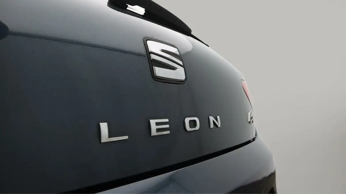2019-seat-leon-15-tsi-evo-fr-130ps-hatchback-big-22