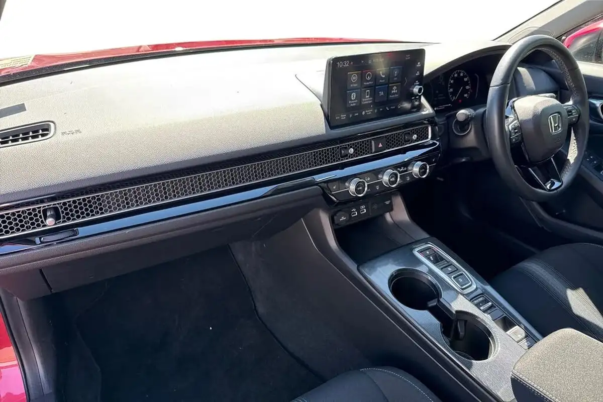2022-honda-civic-20-i-mmd-elegance-big-14