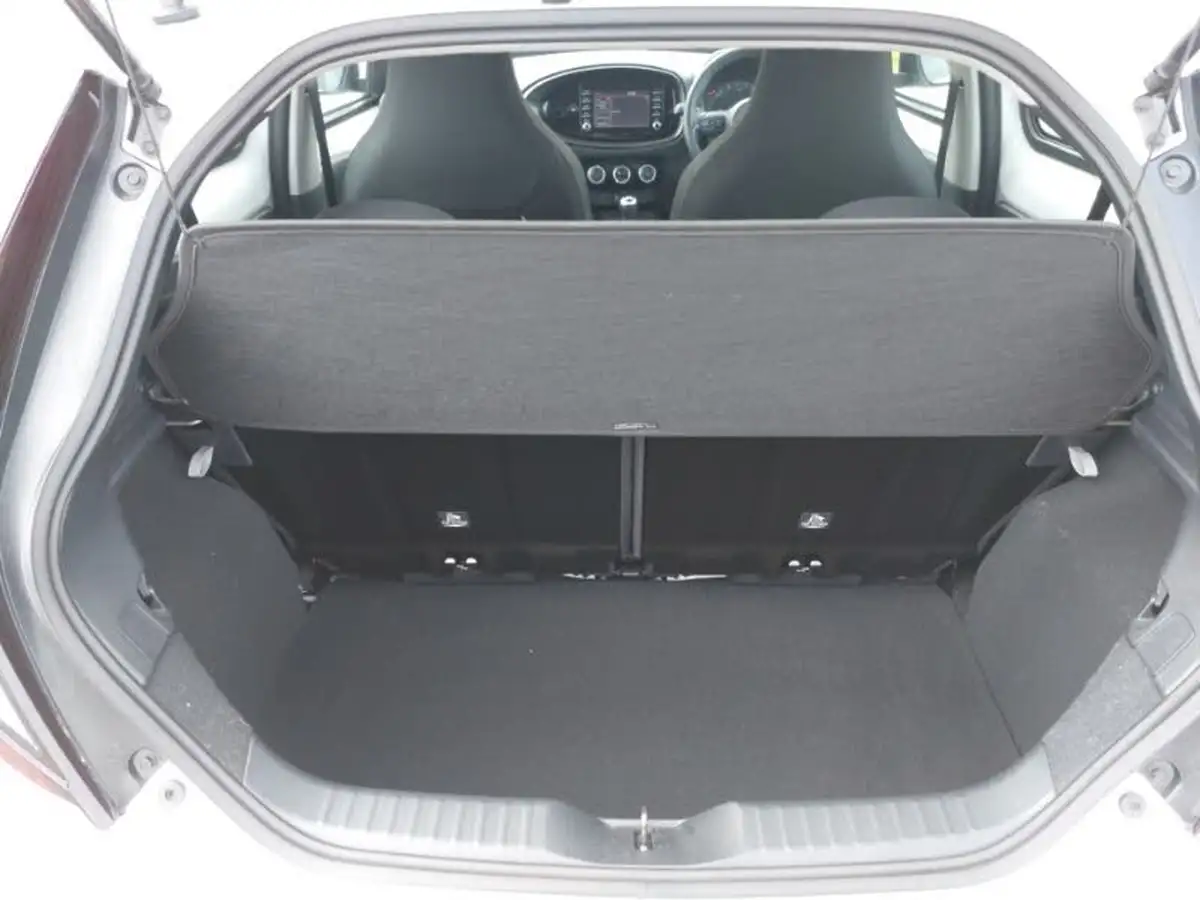 2023-toyota-aygo-x-10-vvt-i-pure-big-7