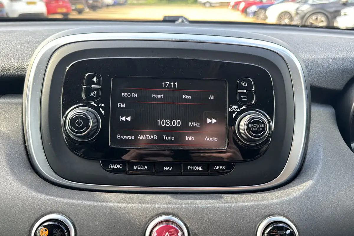 2017-fiat-500x-20multijet-cross-plus-big-20