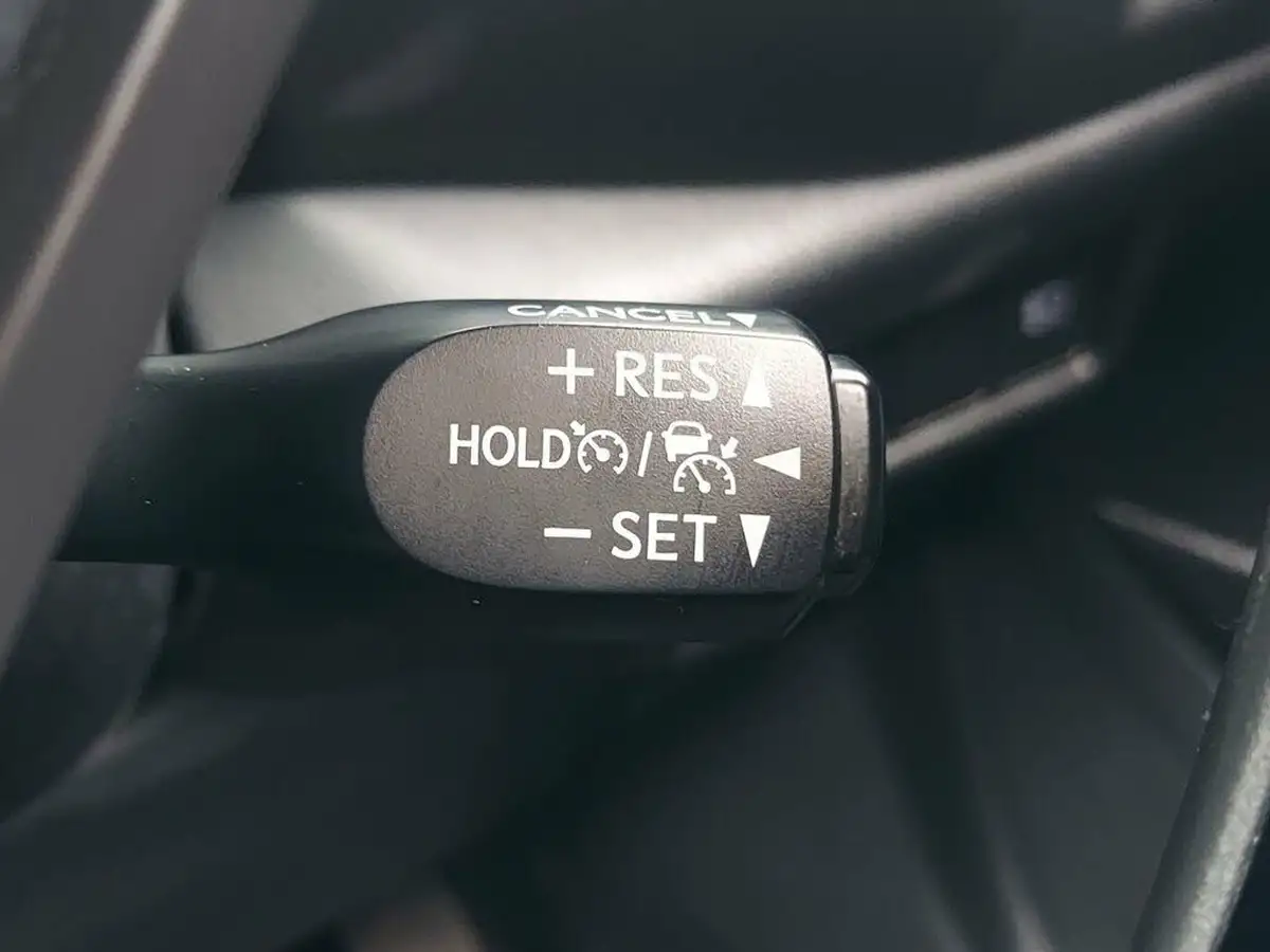 2018-toyota-c-hr-18-vvt-i-dynamic-big-34