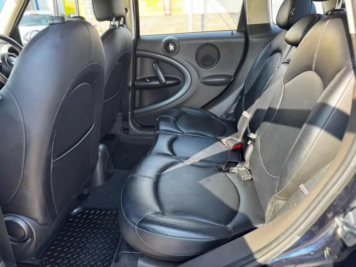 2012-mini-countryman-16-cooper-s-chili-big-9