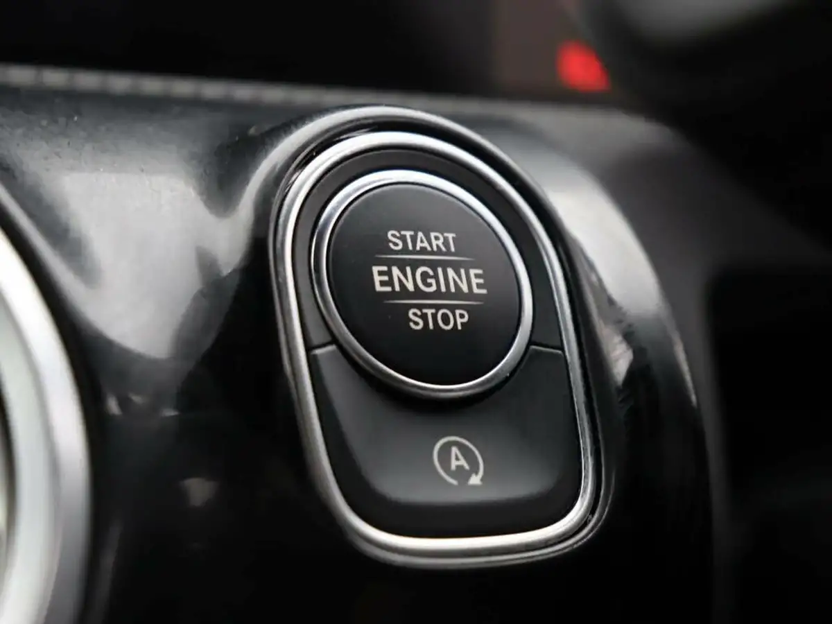 2022-mercedes-benz-cla-13-cla-180-amg-line-premium-coupe-4d-big-28