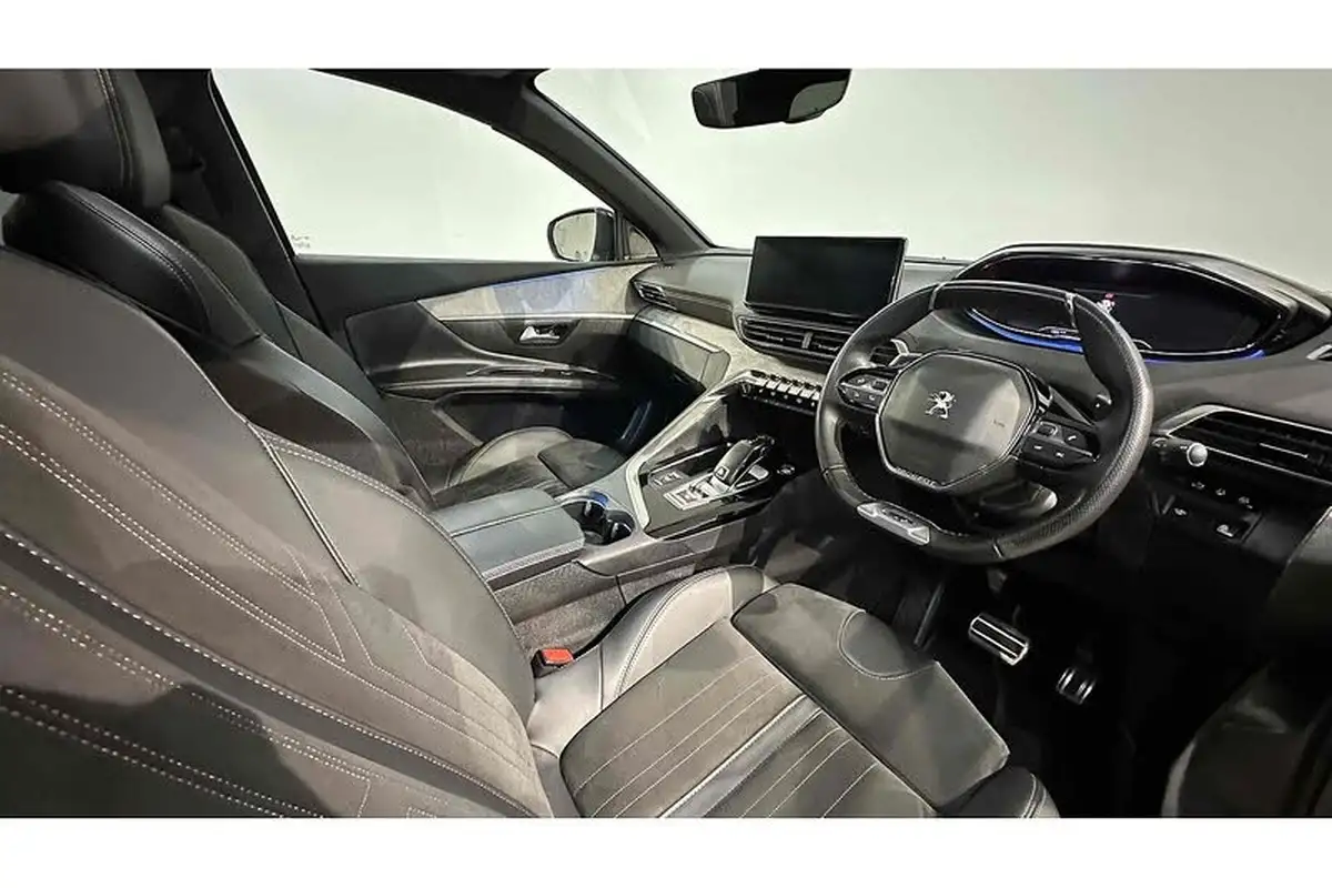 2022-peugeot-5008-suv-12-puretech-gt-premium-big-36