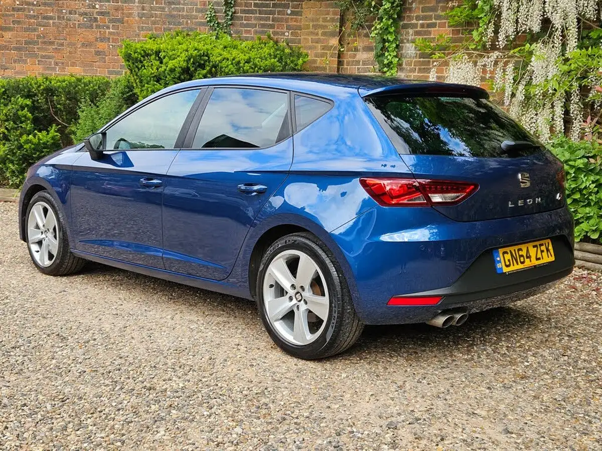 2014-seat-leon-18-fr-tech-pack-ss-hatchback-5d-big-1