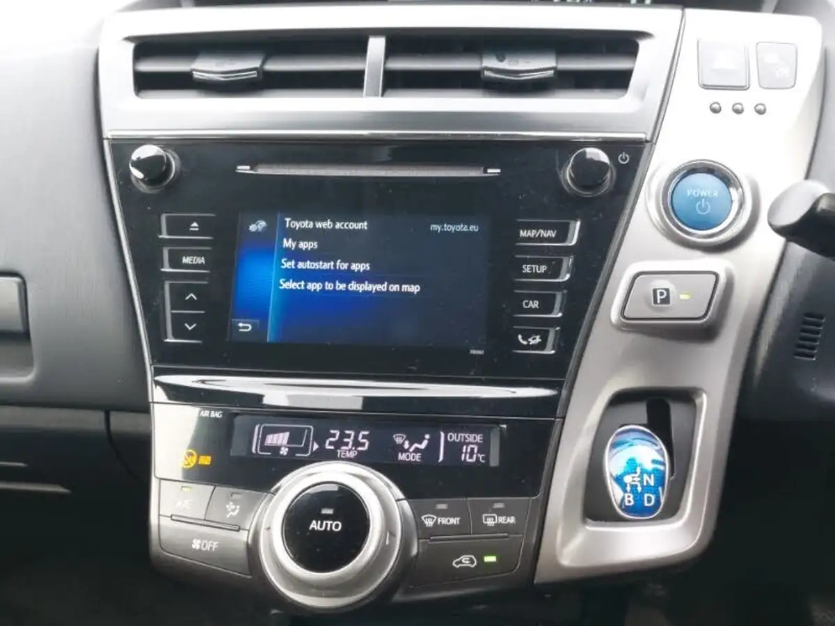 2020-toyota-prius-18-vvt-i-excel-big-12