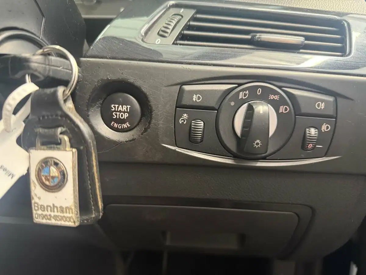 2009-bmw-5-series-20td-520d-se-big-43