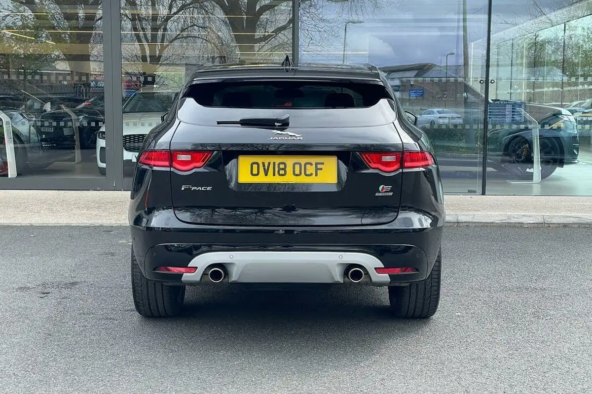 2018-jaguar-f-pace-30td-s-awd-big-7