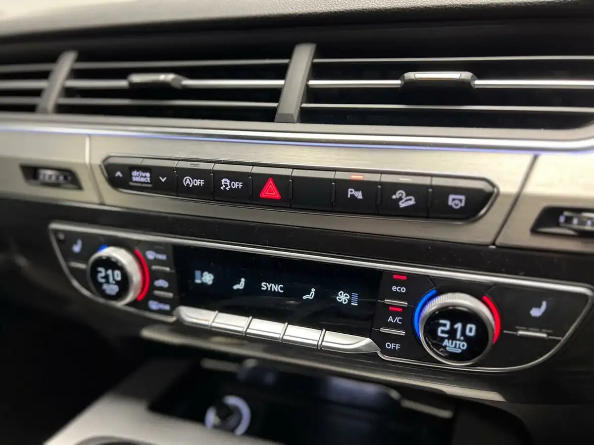 2017-audi-q7-30tdi-quattro-s-line-272ps-big-16
