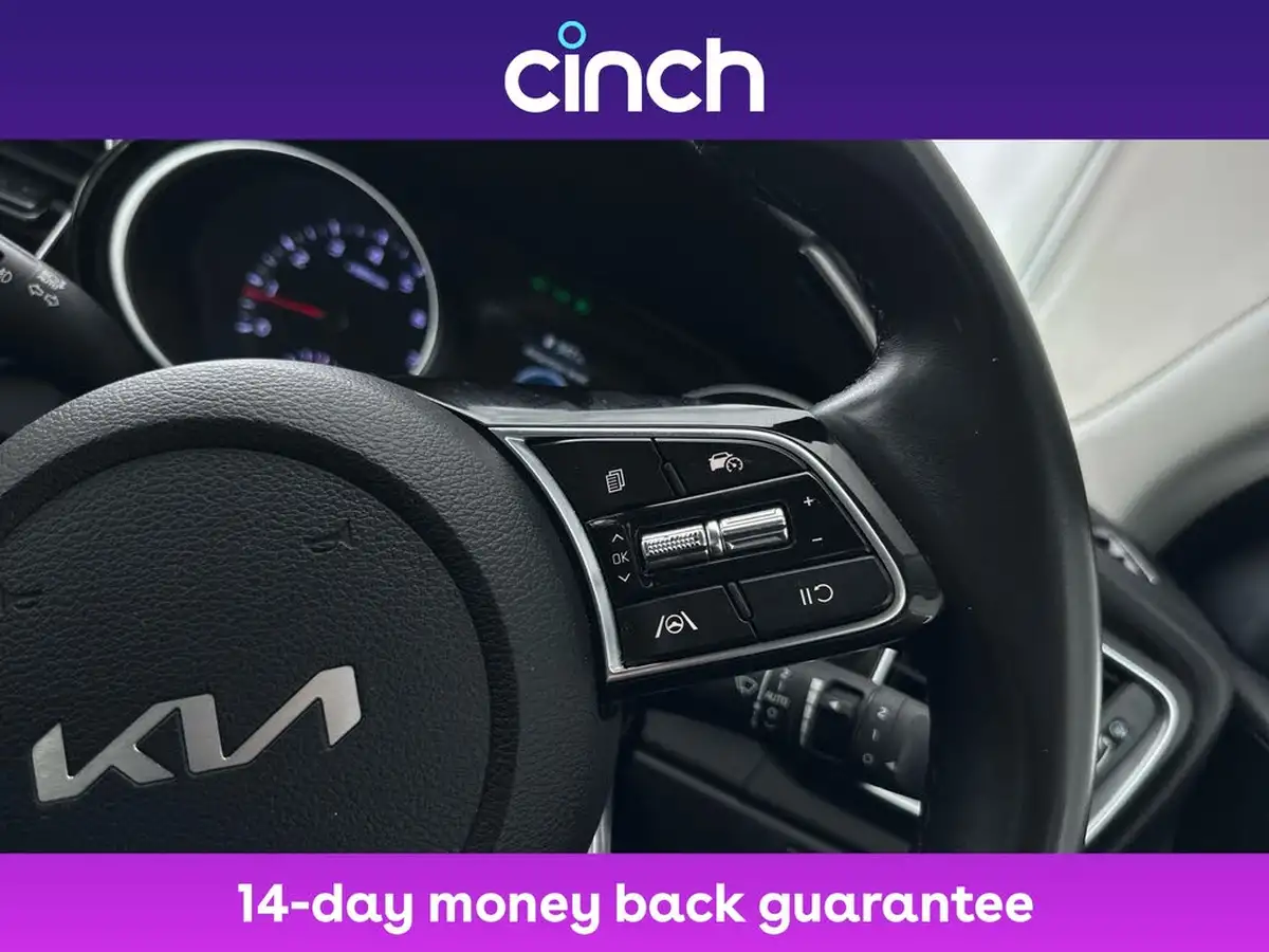 2022-kia-ceed-15-t-gdi-3-hatchback-big-34