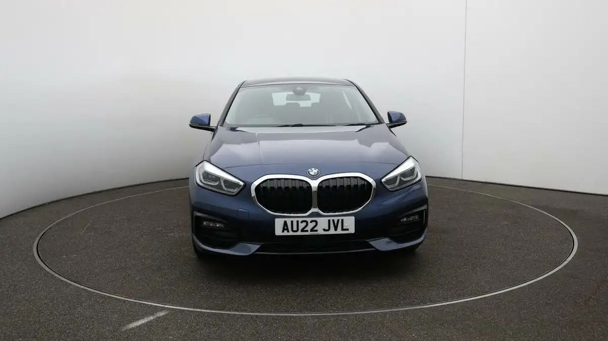 2022-bmw-1-series-15-118i-sport-big-40