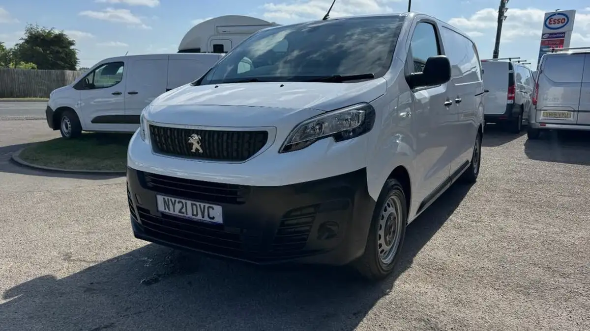 2021-peugeot-expert-15-bluehdi-professional-compact-1000-eu6dt-e-big-9