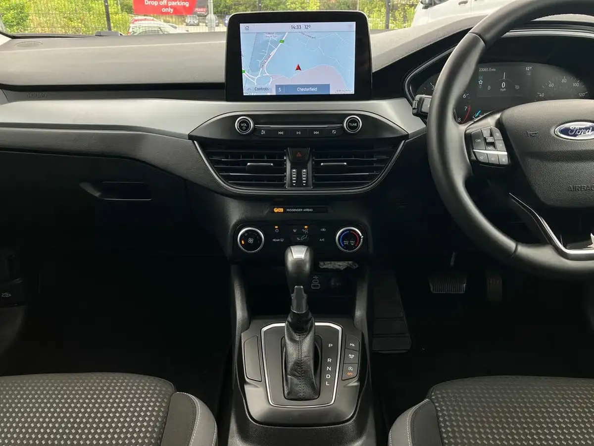 2022-ford-focus-10t-trend-hybrid-mhev-estate-powershift-big-19
