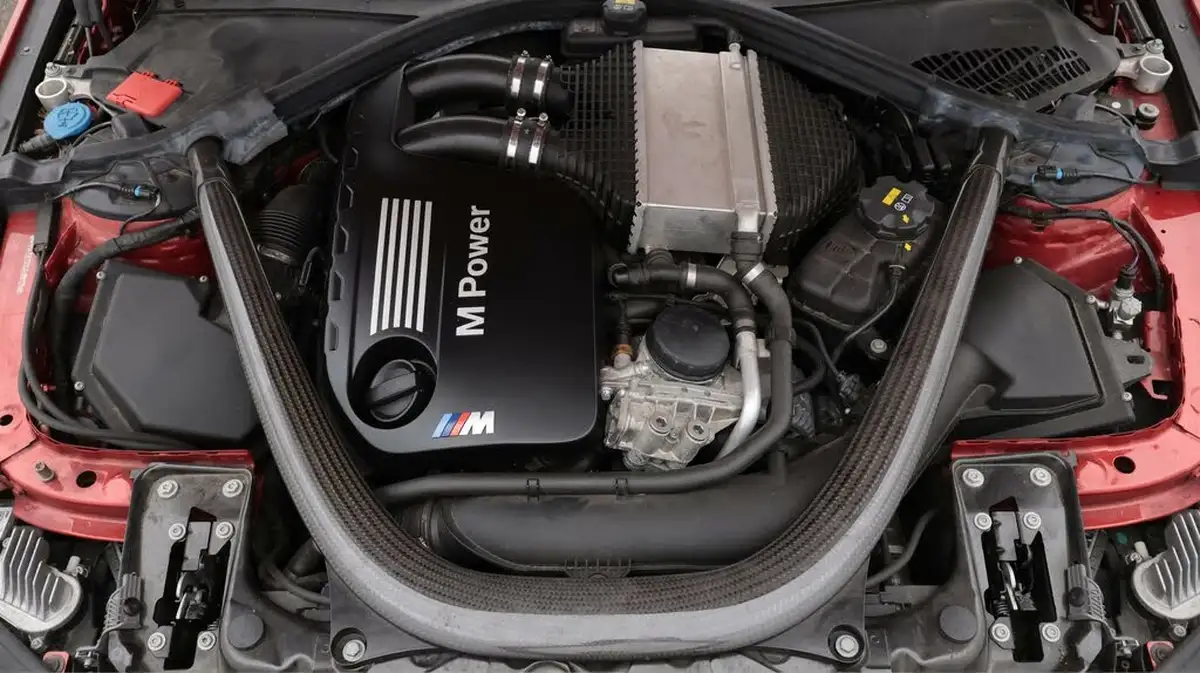 2019-bmw-4-series-30-m4-444bhp-competition-package-coupe-m-dct-big-19