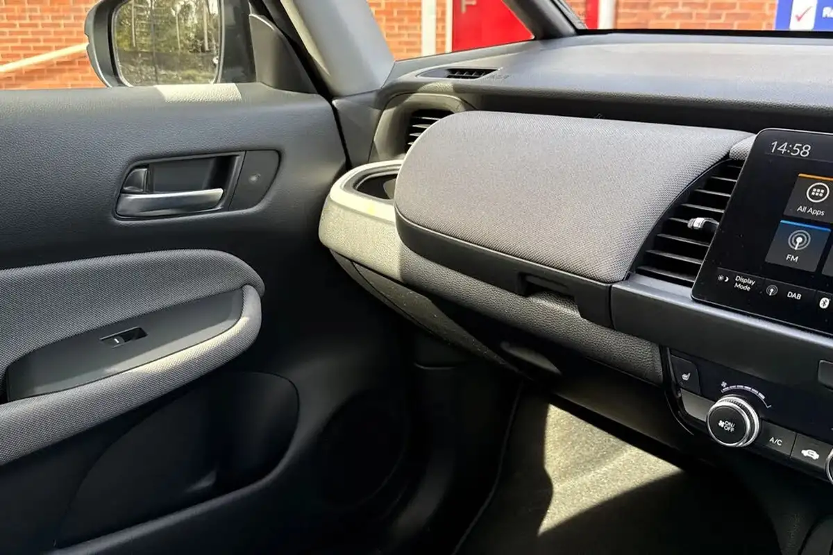 2021-honda-jazz-15-i-mmd-crosstar-ex-107ps-big-35