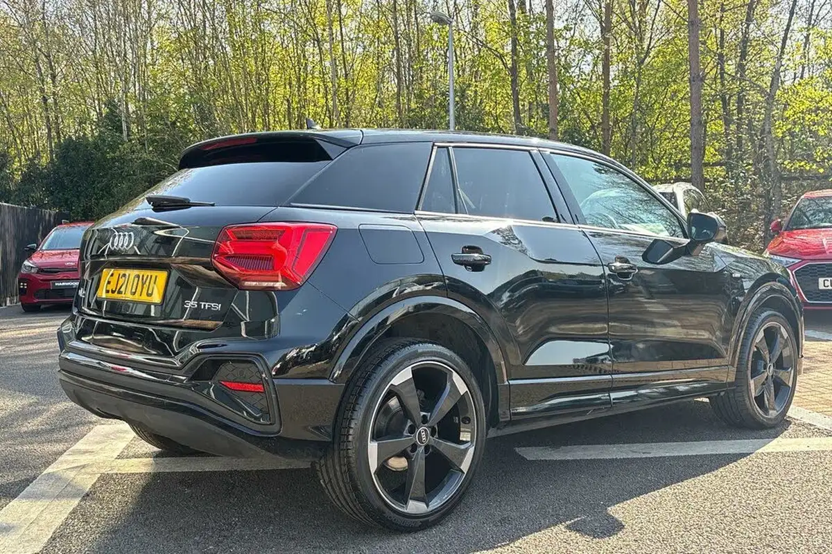 2021-audi-q2-15-35-tfsi-black-edition-s-tronic-big-5