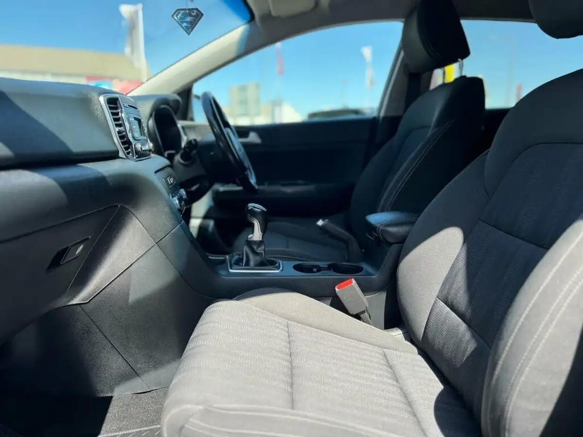 2018-kia-sportage-16-gdi-1-big-16