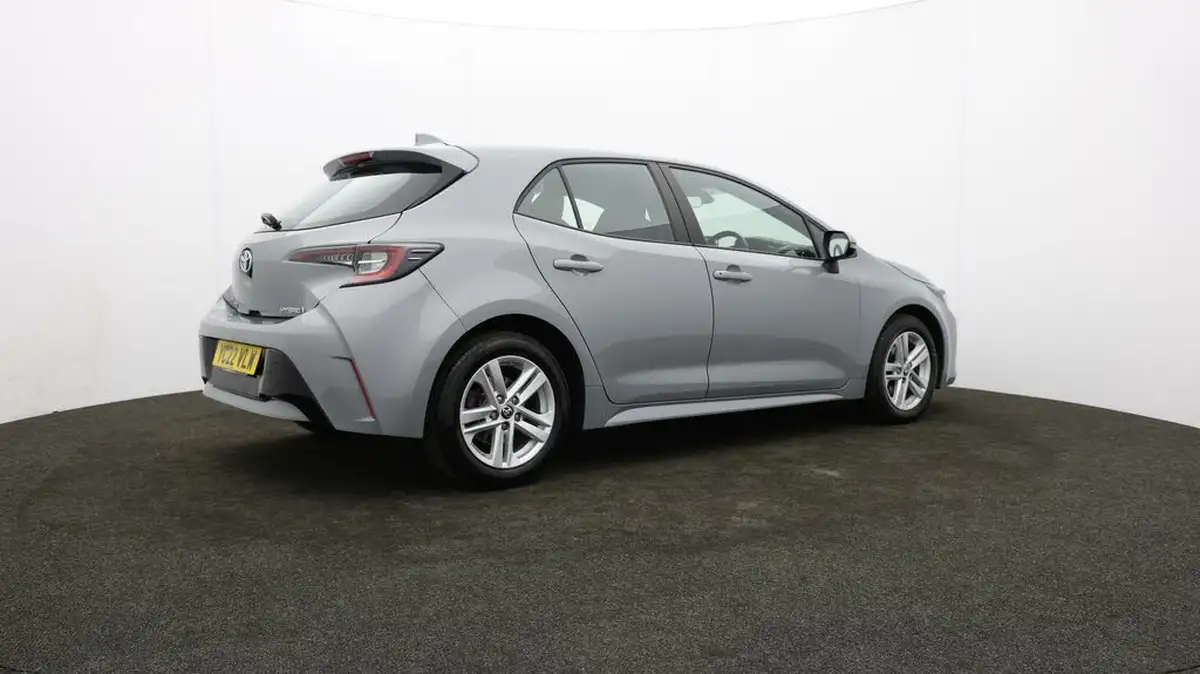 2022-toyota-corolla-18-vvt-i-icon-120bhp-trk-hatchback-5d-big-31