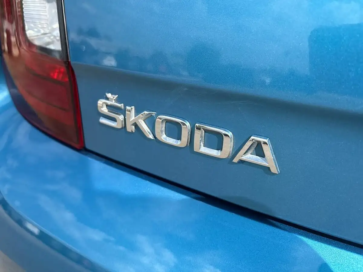 2019-skoda-citigo-10-se-3d-big-40