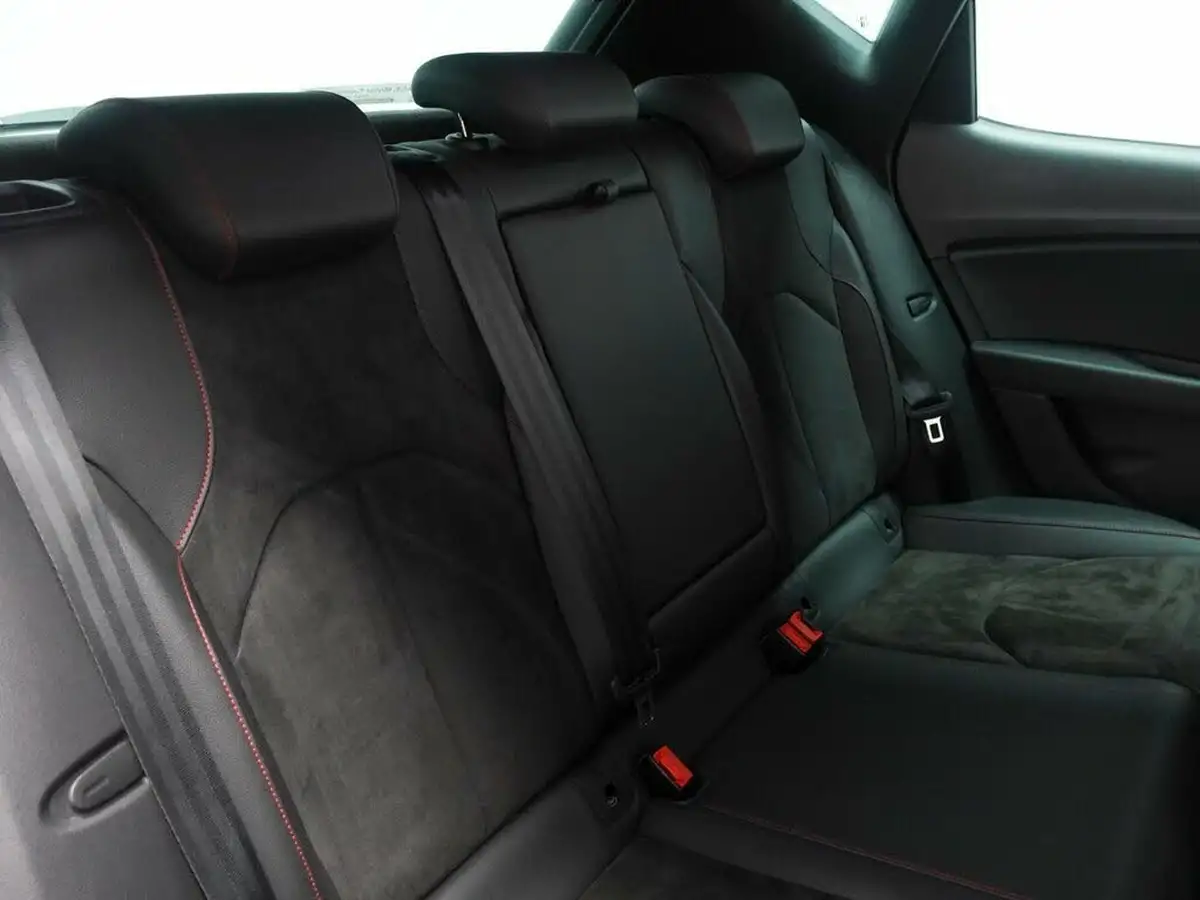 2020-seat-leon-20tdi-fr-black-edition-hatchback-dsg-big-17