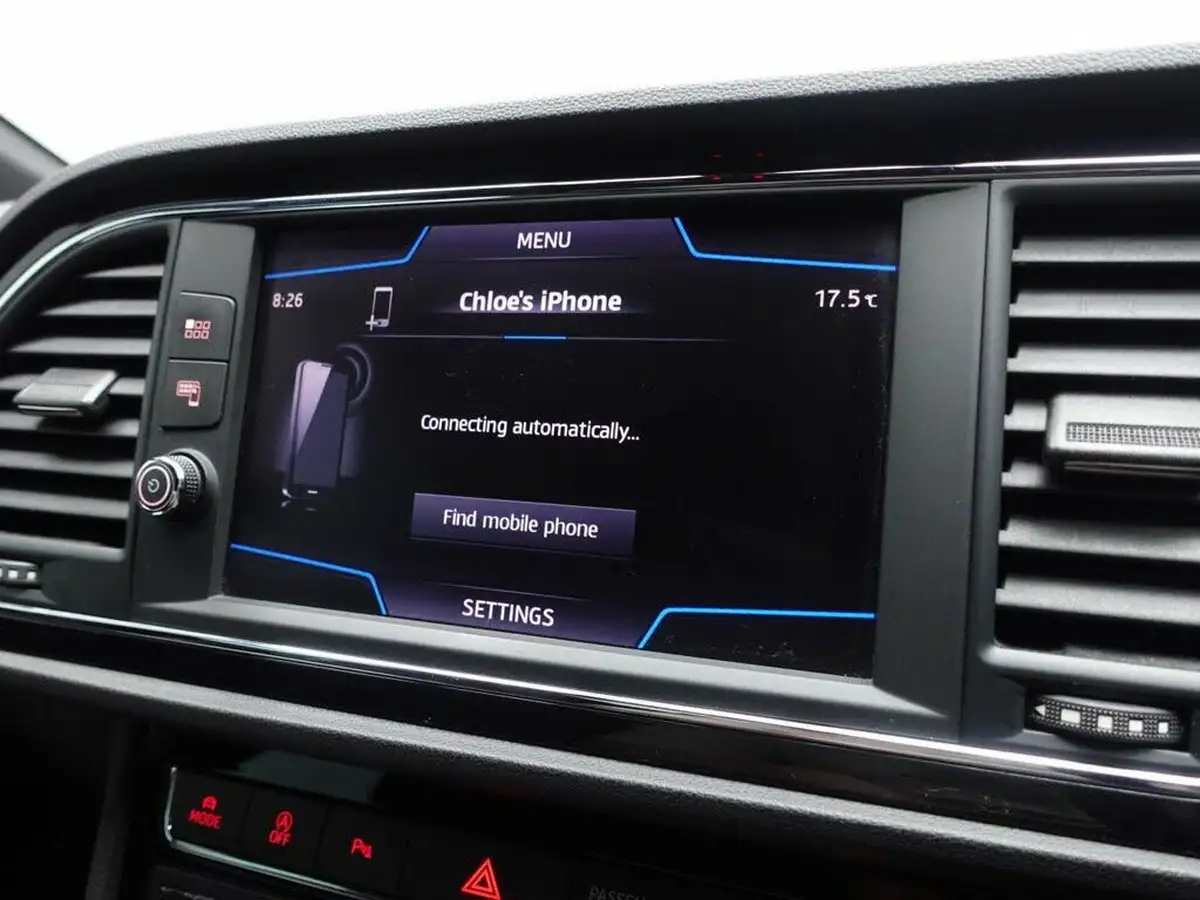 2020-seat-leon-20tdi-fr-black-edition-hatchback-dsg-big-41