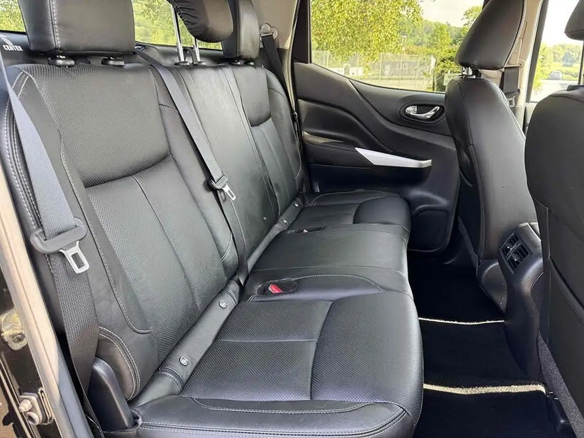 2021-nissan-navara-23dci-tt-tekna-8-navileather-big-3