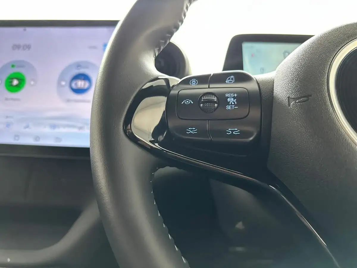 2024-byd-dolphin-e-comfort-big-25