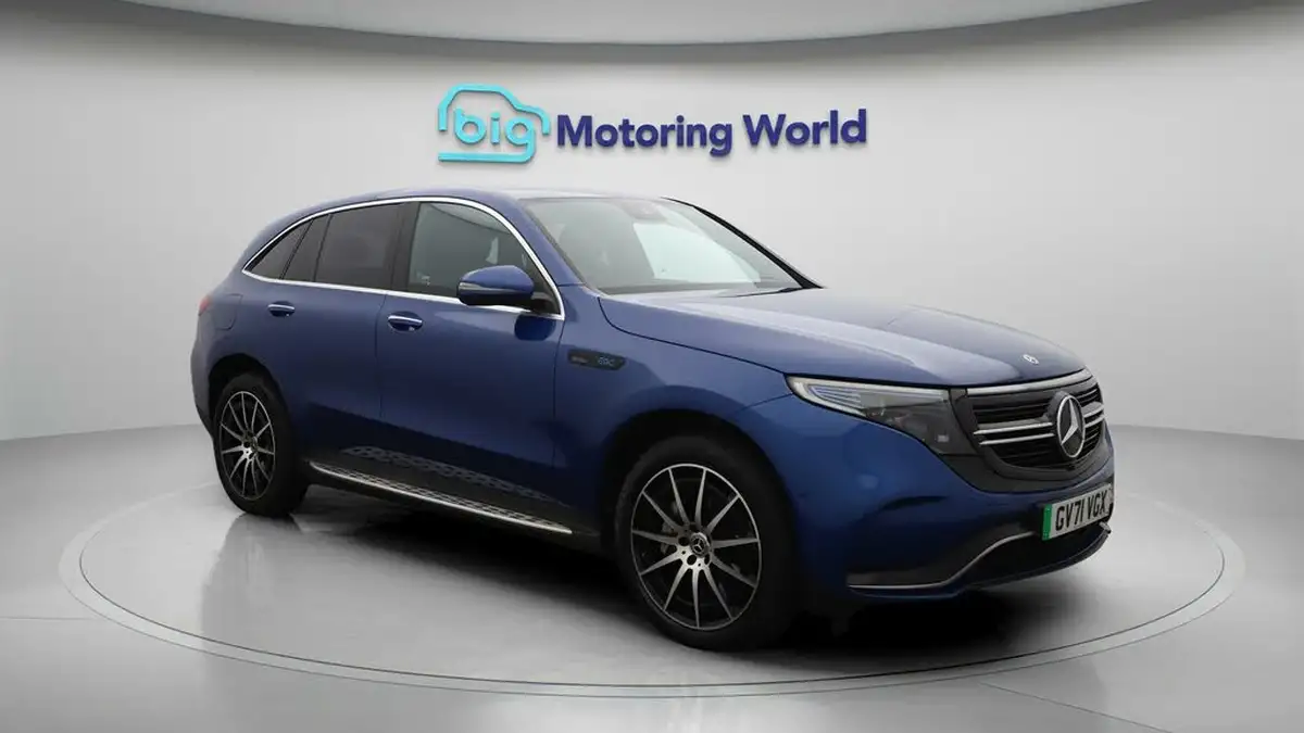 2022-mercedes-benz-eqc-e-eqc-400-amg-line-big-1