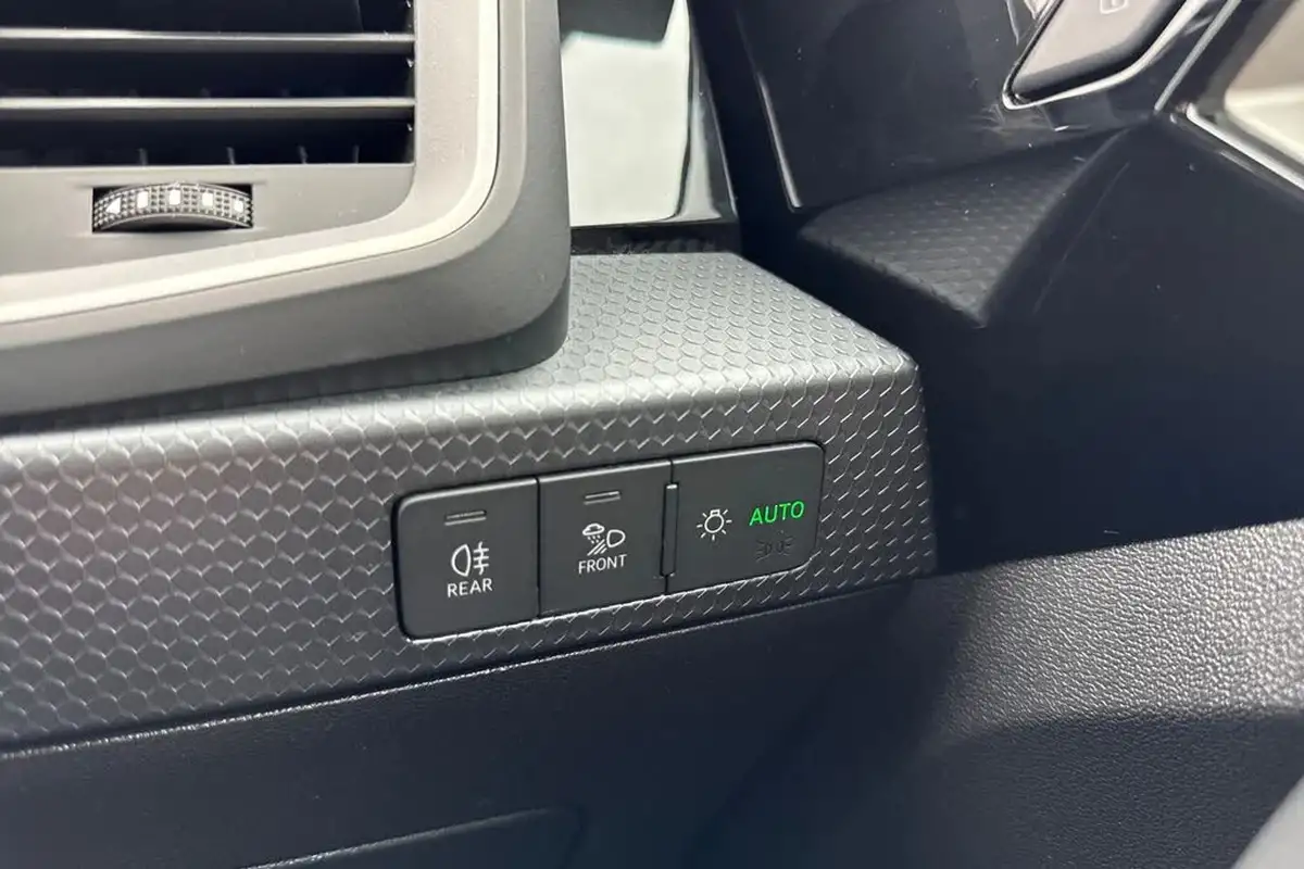2020-audi-a1-10-30-tfsi-sport-116ps-s-tronic-big-39