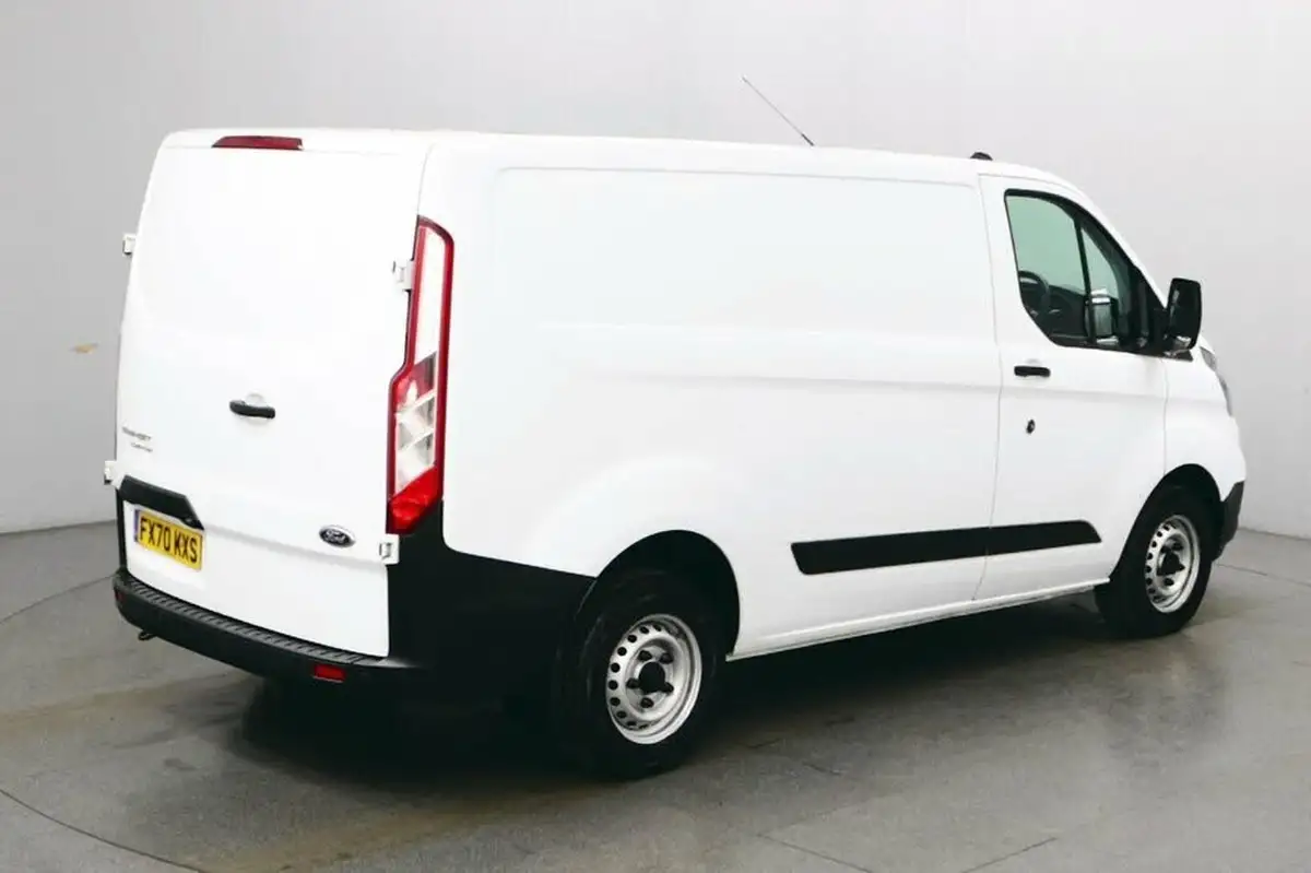 2020-ford-transit-custom-20tdci-280-l1h1-leader-105pseu6dt-panel-van-big-7