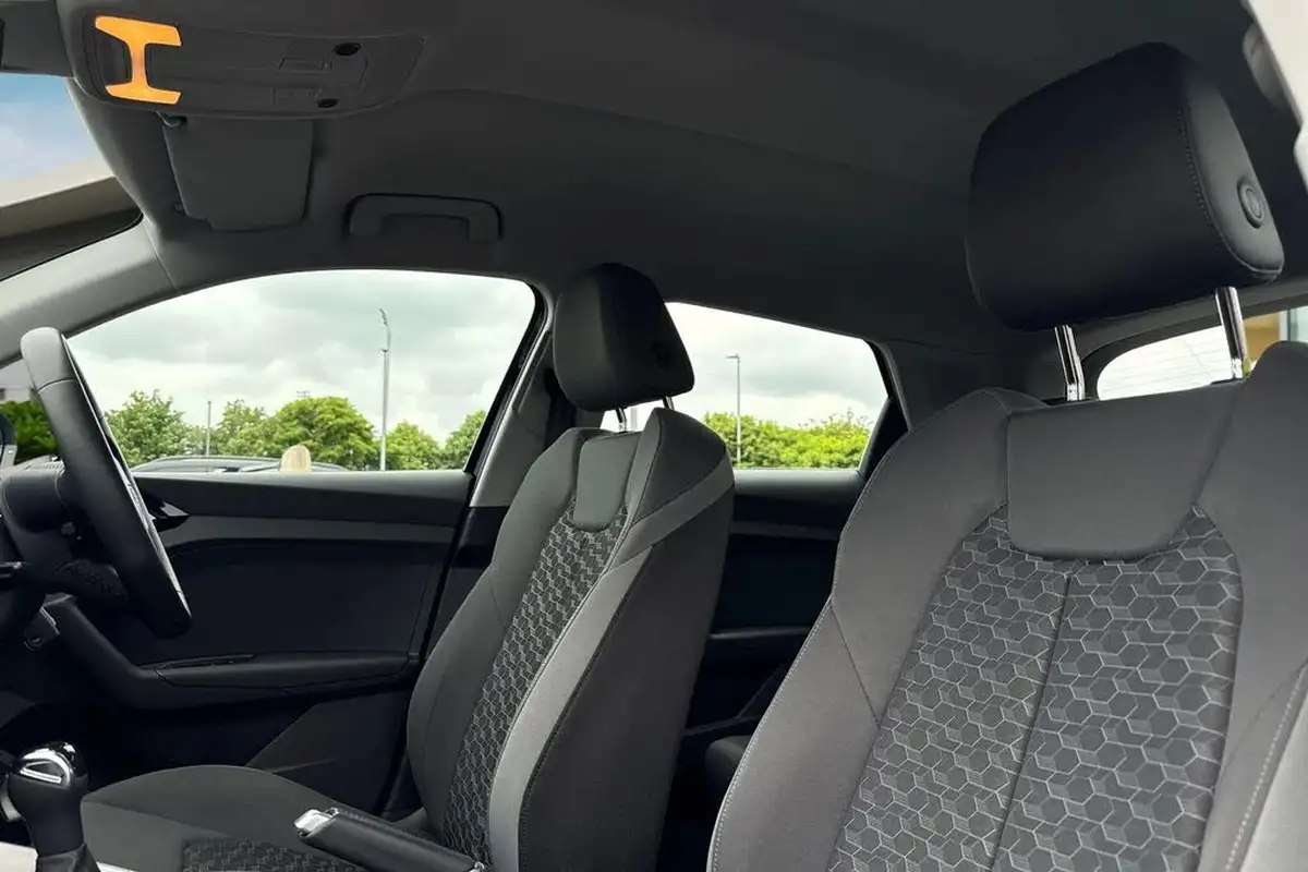 2020-audi-a1-10-30-tfsi-sport-116ps-s-tronic-big-15