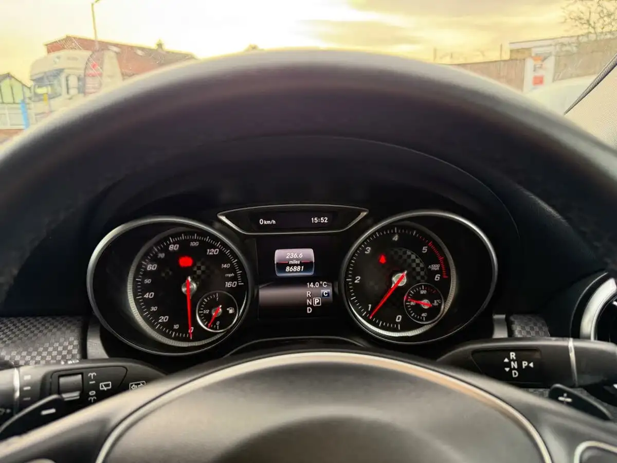 2016-mercedes-benz-a-class-15d-a180d-sport-executivess-7g-dct-big-42