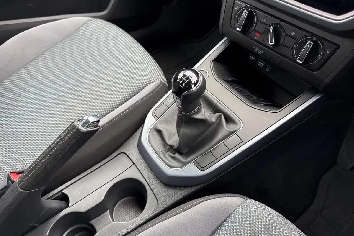2019-seat-arona-16tdi-se-technology-lux-115ps-ss-big-58