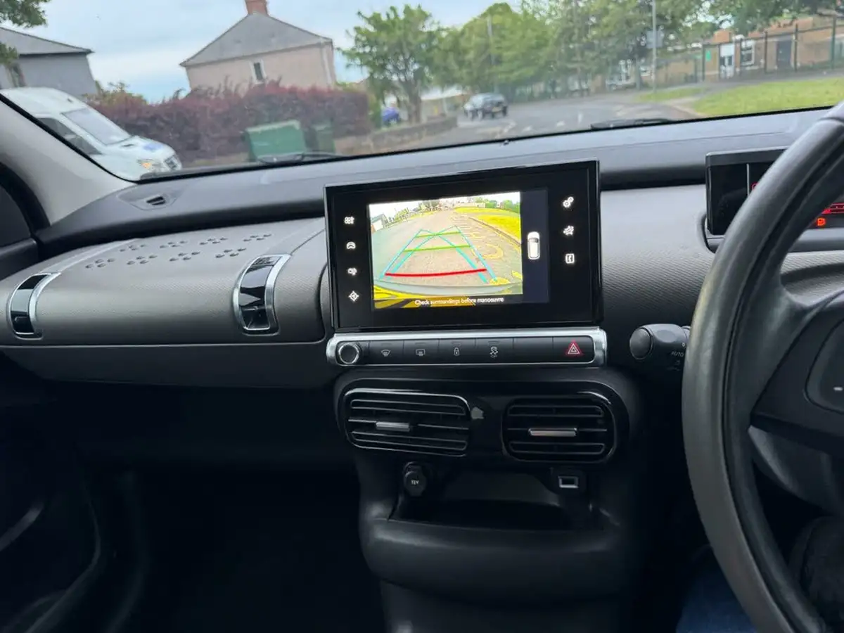 2017-citroen-c4-cactus-12-puretech-flair-82ps-big-23