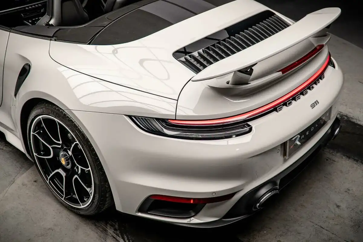 2023-porsche-911-38-turbo-s-awd-turbo-cabriolet-big-19