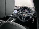 2016-porsche-macan-30td-s-small-16