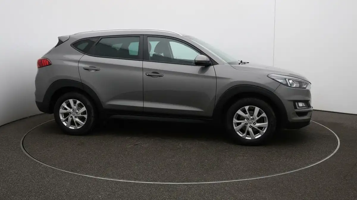 2019-hyundai-tucson-16-t-gdi-se-nav-dct-big-47