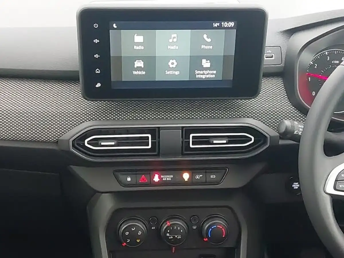 2023-dacia-sandero-10-tce-expression-90bhp-big-6