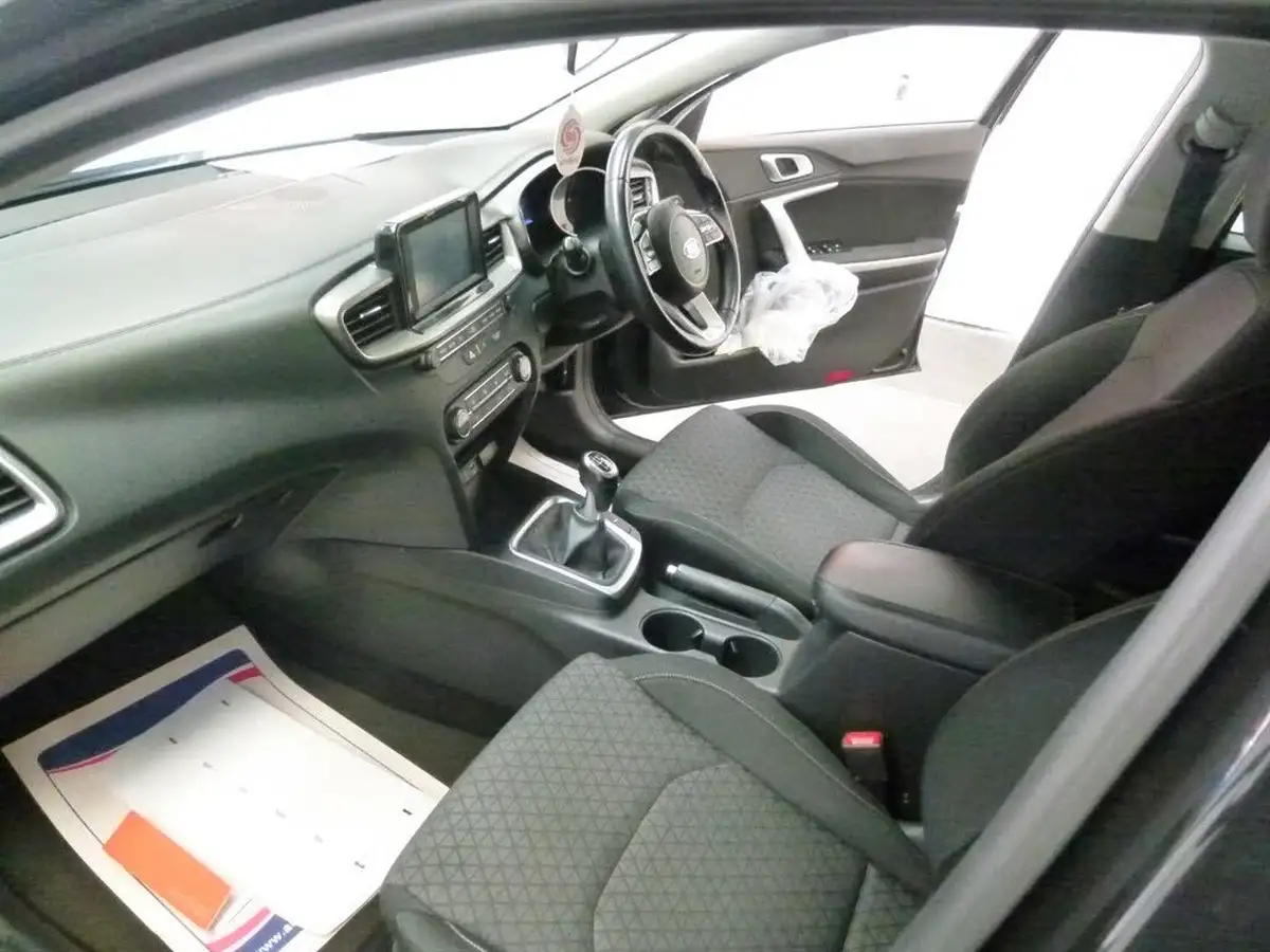 2019-kia-ceed-10-t-gdi-2-eco-sportswagon-big-14