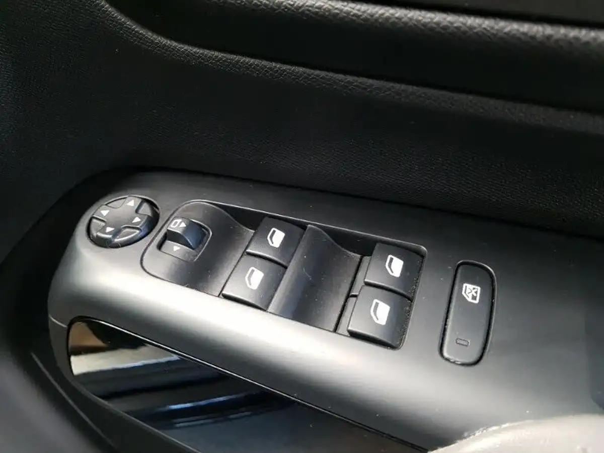 2020-citroen-c5-aircross-15bluehdi-flair-plus-big-18