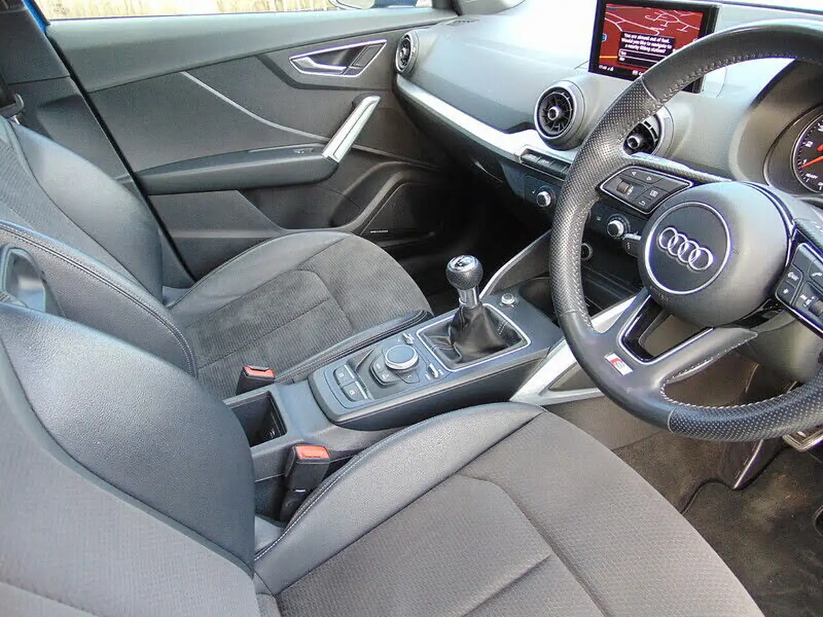 2017-audi-q2-14-tfsi-s-line-big-22