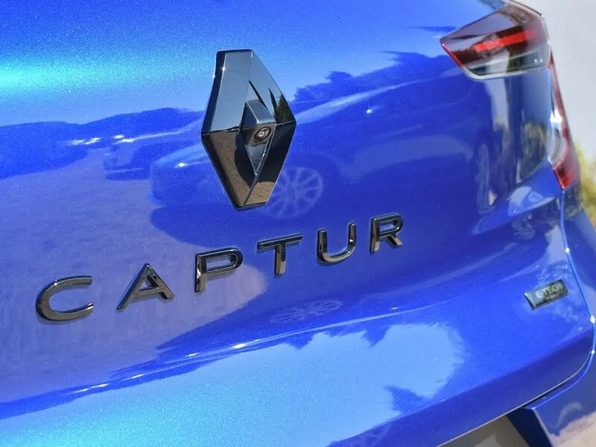 2024-renault-captur-16-e-tech-engineered-145ps-full-big-28