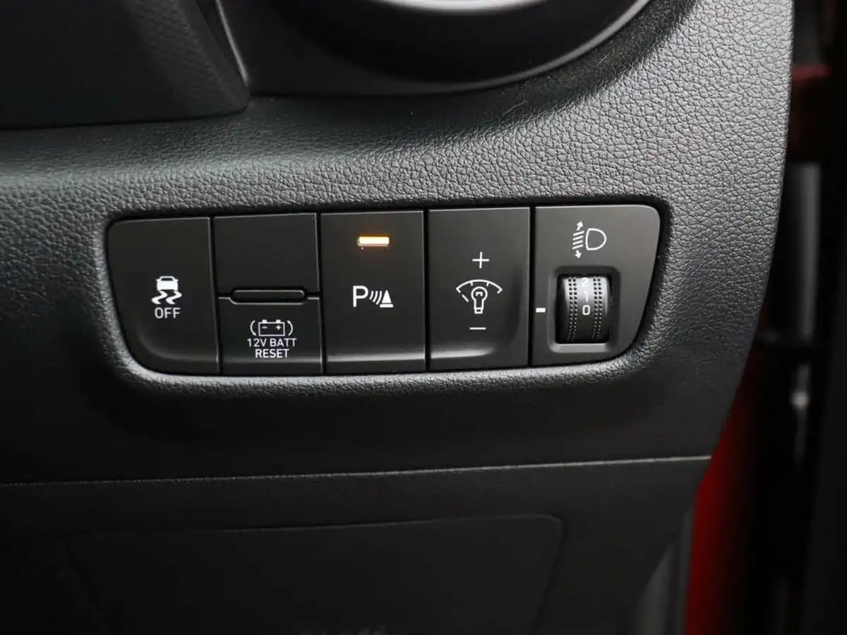 2022-hyundai-kona-16-gdi-premium-big-32
