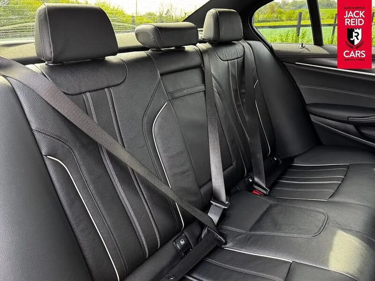 2021-bmw-5-series-20td-520d-m-sport-mht-saloon-4d-big-11
