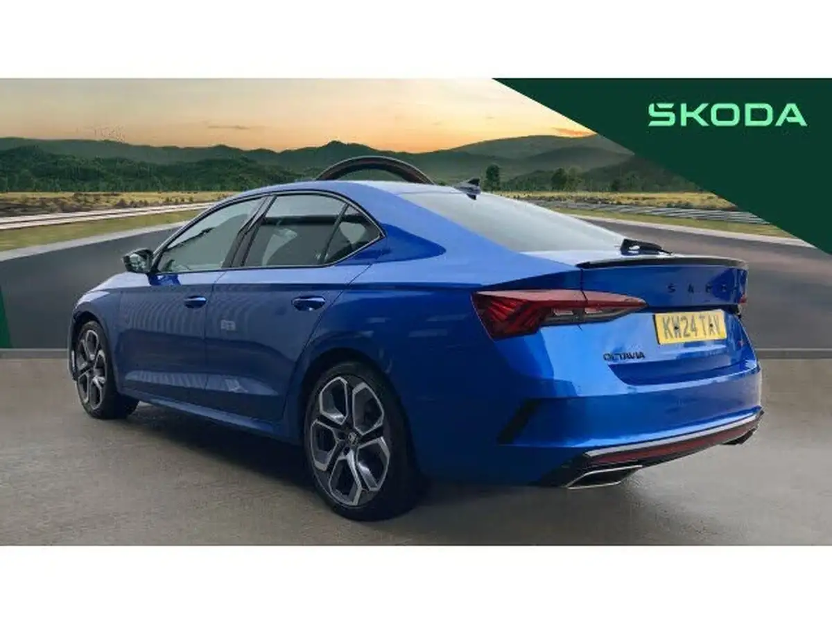 2024-skoda-octavia-20-tsi-vrs-245ps-hatchback-dsg-big-2