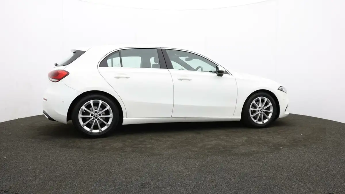 2018-mercedes-benz-a-class-13-a200-sport-executivess-hatchback-5d-7g-dct-big-36